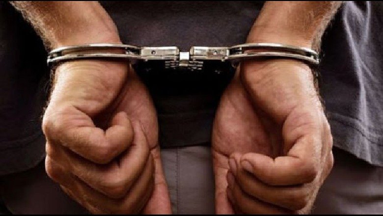 Pranga 13 personave në Tiranë, në kërkim 12 të tjerë, për evazion fiskal
