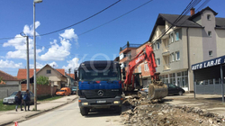 LDK: Qeverisja lokale po e devijon projektin e rrugës në Ferizaj