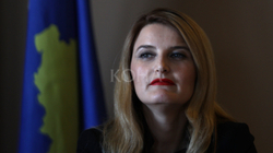 Hoxha: Kemi pritur dhe duam vlerësim objektiv për vizat nga BE-ja