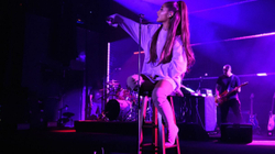 Ariana Grande për një javë me rekord të ri