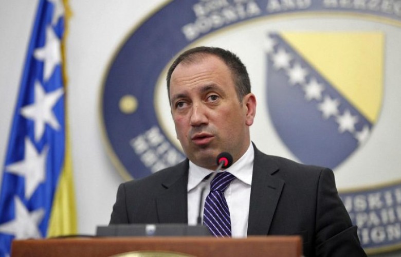 Ministri i Jashtëm i Bosnjës, taksën nga Kosova e konsideron goditje të rëndë