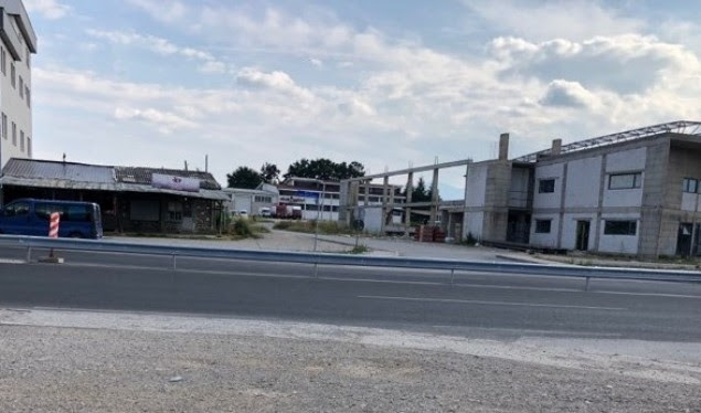Banorët e Zahaqit nesër protestojnë kundër barrierës së vendosur nga Ministria e Infrastrukturës