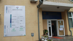 Komuna e Suharekës ua lëshon mërgimtarëve parkingun