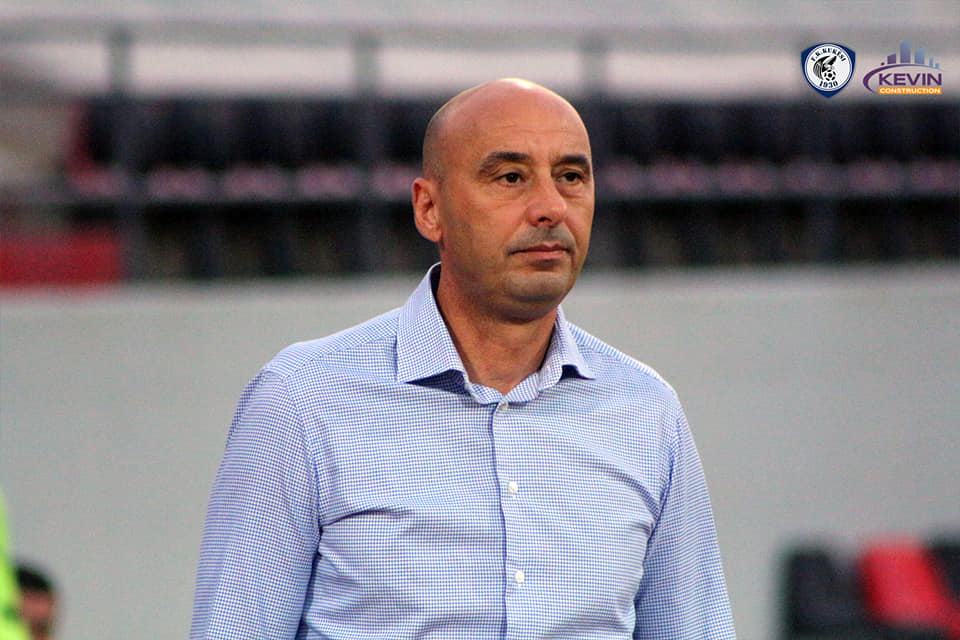 Pas eliminimit në Europa League, Kukësi shkarkon trajnerin Gjoka