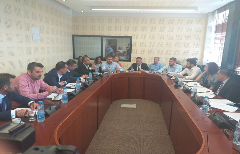Menaxhmenti i Postës së Kosovës injoron Komisionin Parlamentar