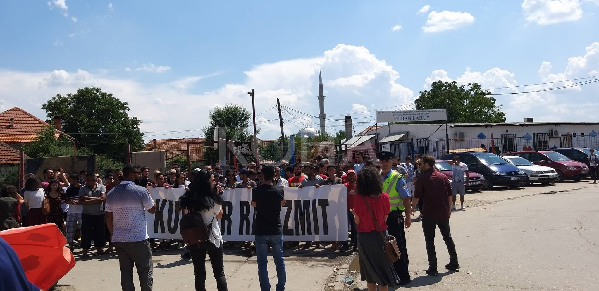 Nis protesta në Fushë-Kosovë me thirrjet “Polici e Prokurori raciste”
