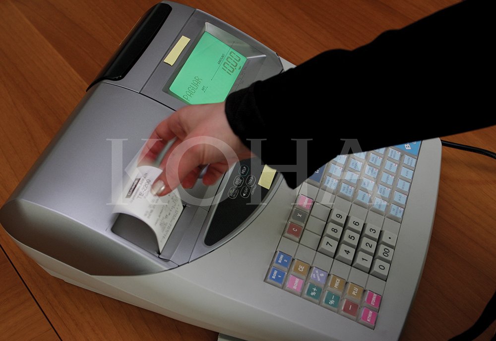 Foto: Driton Paçarada / Koha / ilustrim