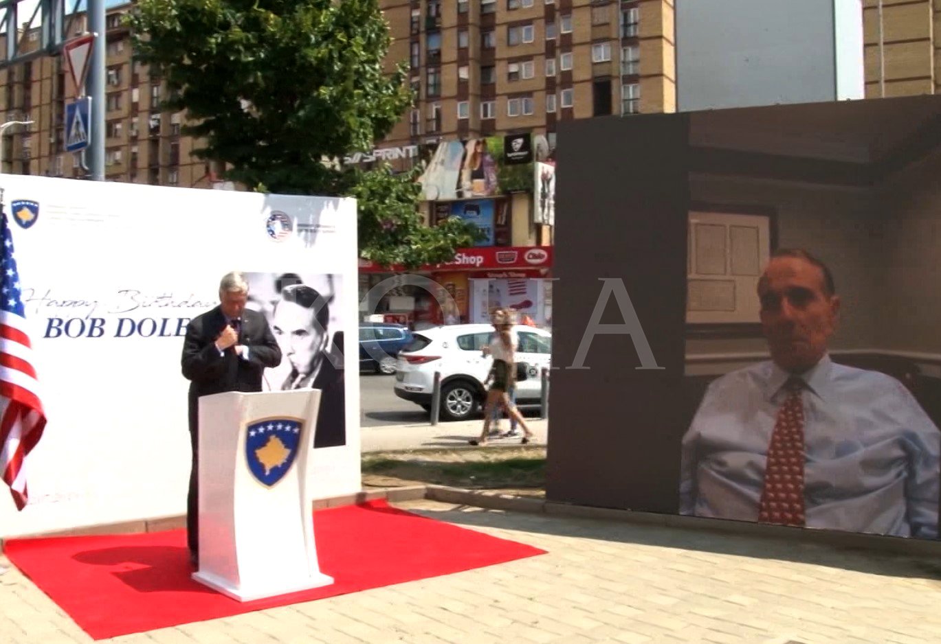 Kosnett në inicimin e bustit për Bob Dolen: Miqësia Kosovë - SHBA nuk varet nga një person