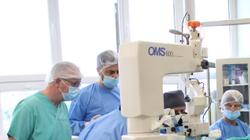 QKUK-ja njofton se është kryer një operacion në segmentin e pasmë të syrit, me aparaturë të re