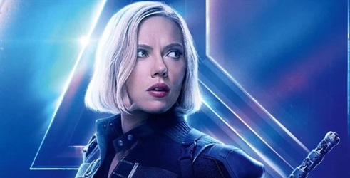 Scarlett Johansson mezi kishte pritur mundësinë të fliste për “Black Widow”