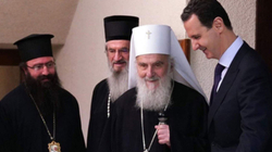 Kisha Ortodokse Serbe gjen aleat diktatorin e Sirisë, Bashar al Asadin