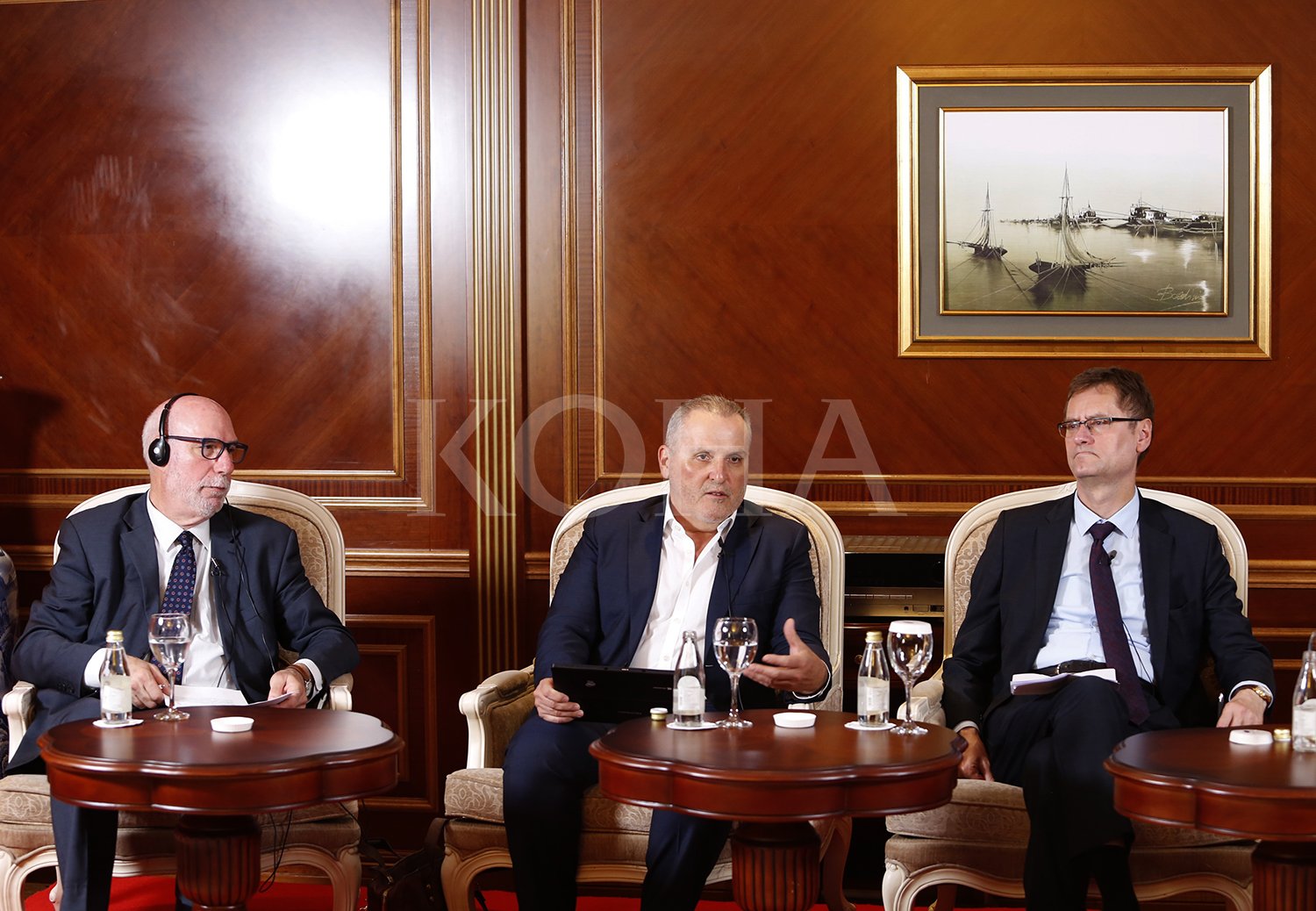 Surroi: Të rishikohet procesi i kaluar i dialogut
