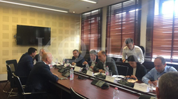 Eksperti Maloku: Po ta nënshkruaja kontratën me Z-Mobile, do të duhej ta shqyeja diplomën