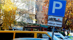 Ahmeti: Prej janarit parkingu publik do të jetë i kufizuar, parkingu në qendër do të jetë më i shtrenjtë