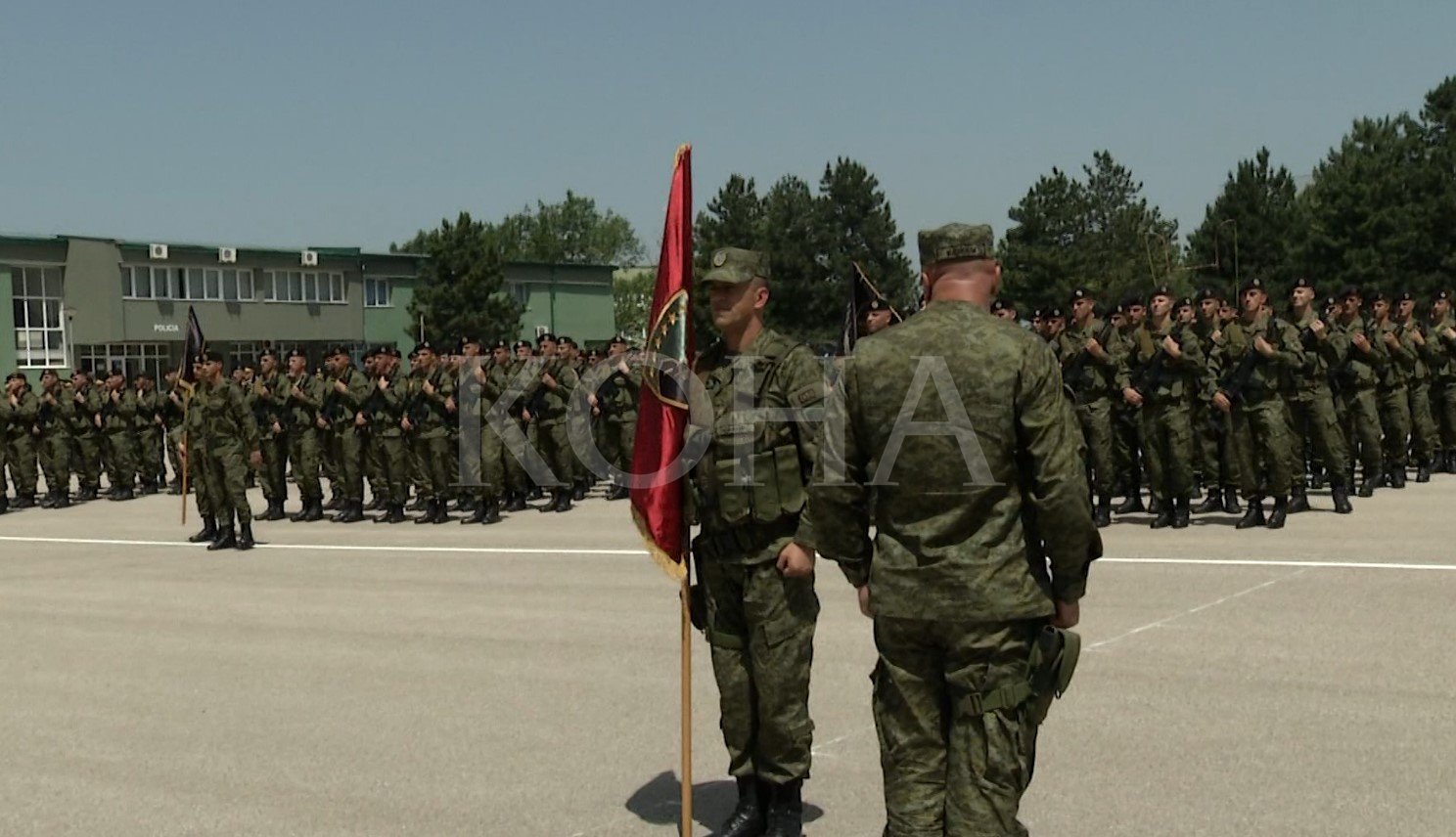 Parakalimi i FSK-së për 20 vjetorin e çlirimit