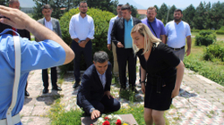 Tahiri thotë se eshtrat e Hasan Prishtinës duhet të kthehen në vendlindje