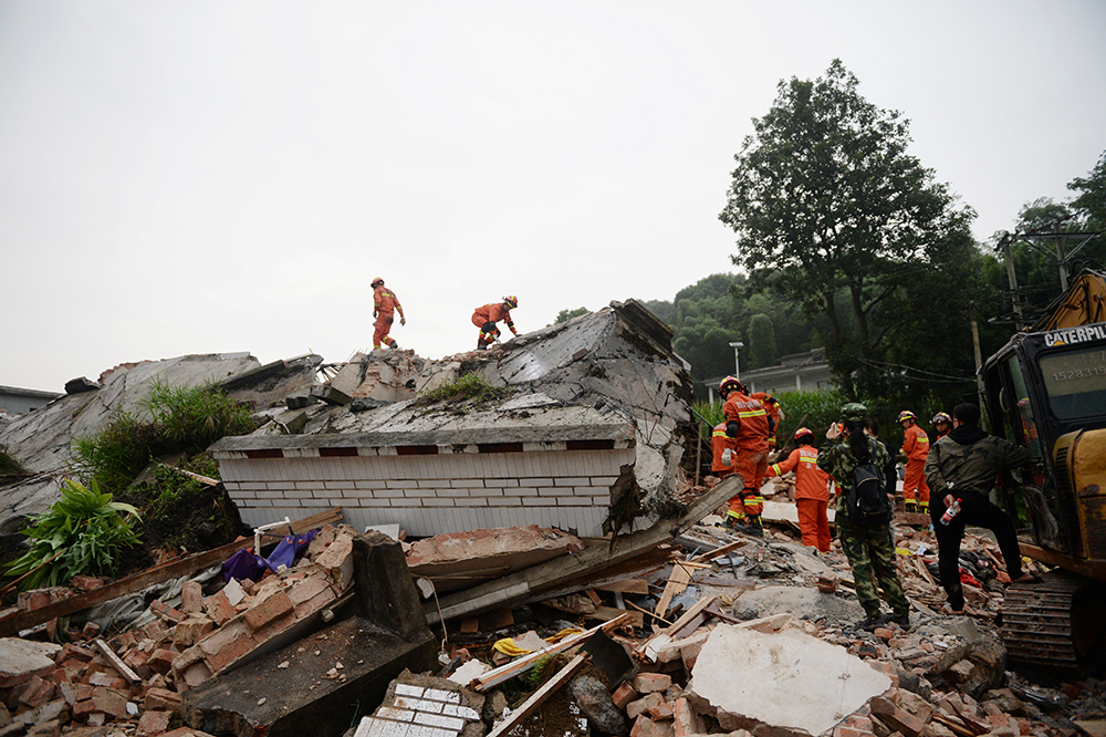 Një tërmet i fuqishëm godet brigjet e Japonisë