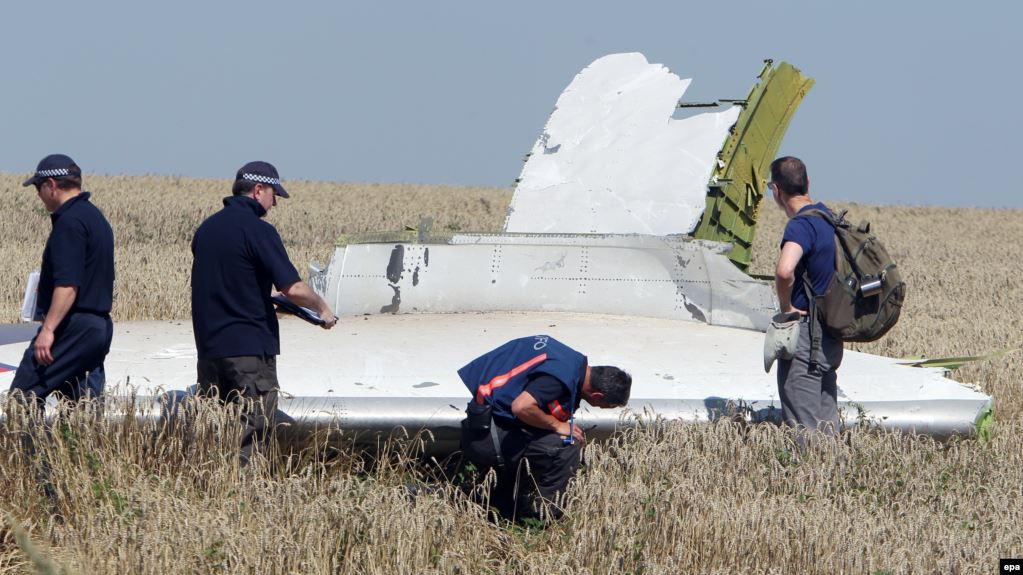Kryeministri i Malajzisë dënon akuzat për rrëzimin e aeroplanit MH17