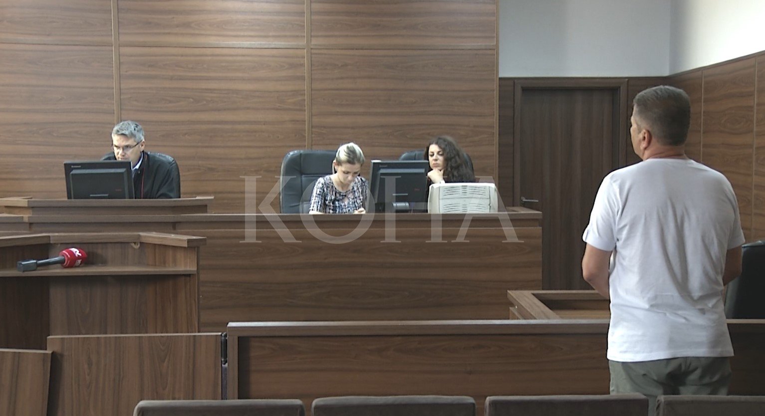 I akuzuari rrëfen pse hodhi gaz lotsjellës në mbledhjen e Vetëvendosjes në Ferizaj
