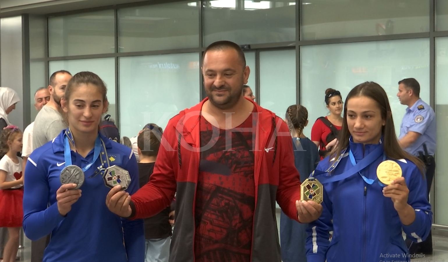 Xhudistet kosovare zbresin në vendlindje me medalje