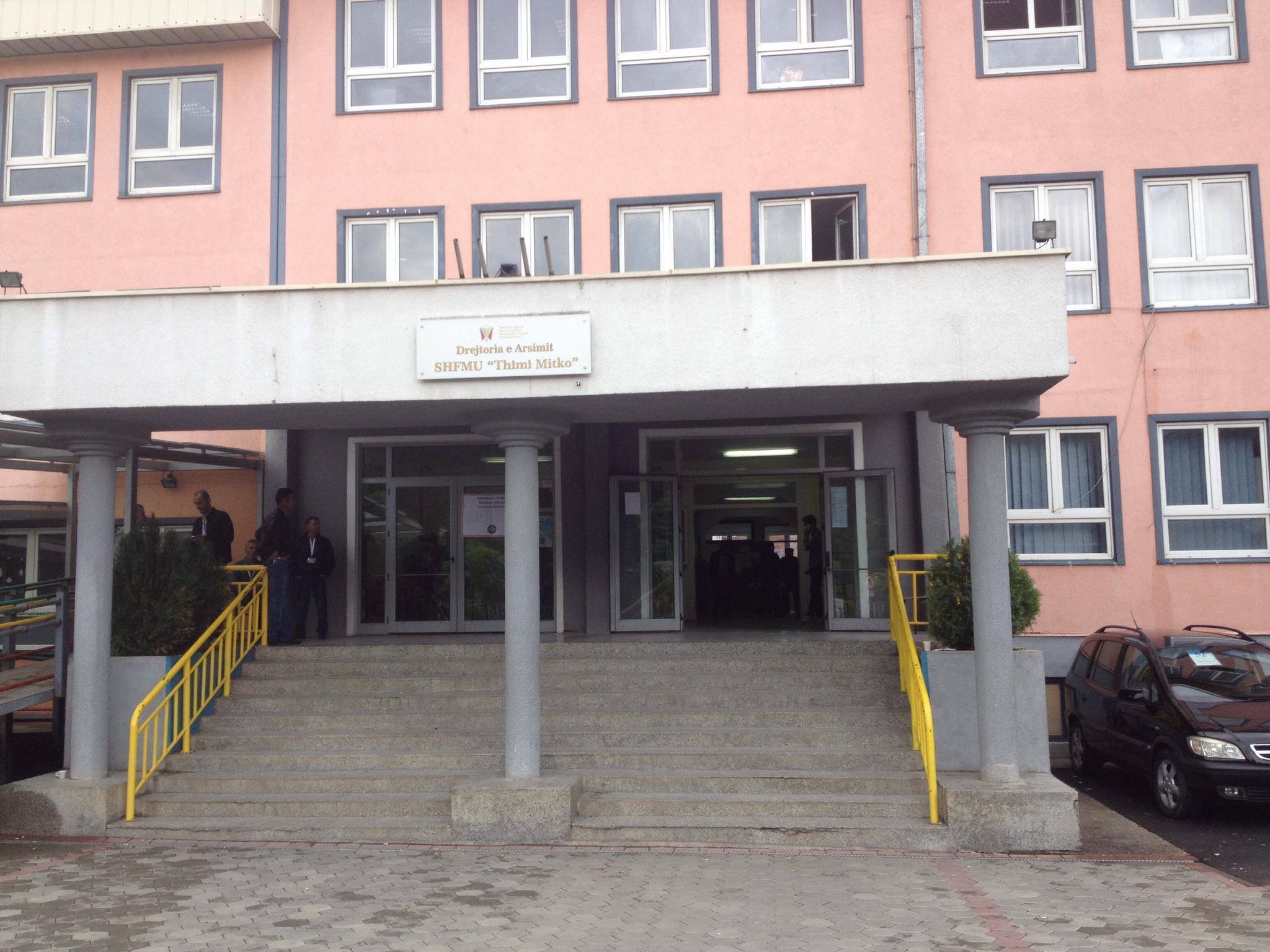 Bie numri i nxënësve në Gjilan, mbeten shpenzimet e njëjta në arsim