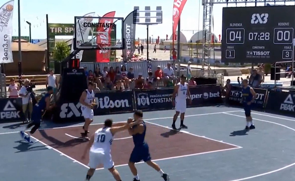 Basketbollistët kosovarë shënojnë një fitore në 3X3, por eliminohen nga kualifikueset