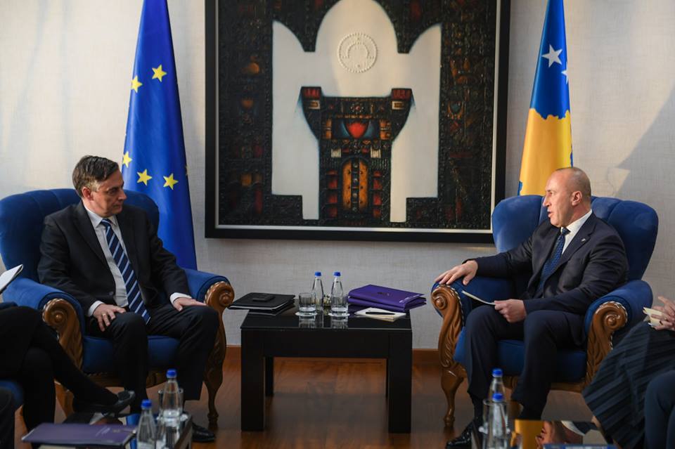 Haradinaj takon eurodeputetin McAllister, thotë se ka marrë dritën e gjelbër për liberalizim