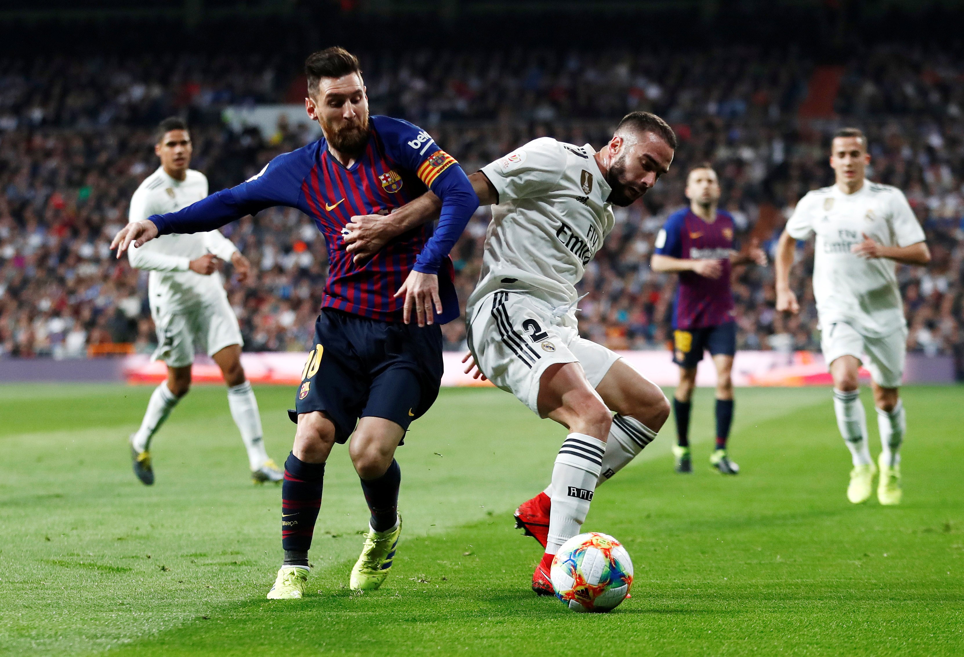 Formacionet zyrtare: Real Madrid – Barcelona