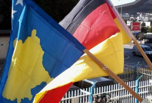Flamujt e Kosoves e Gjermanise