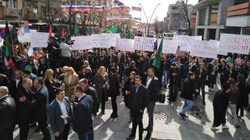 Serbët protestuan në Mitrovicën veriore kundër “grabitjes së Trepçës nga Prishtina”