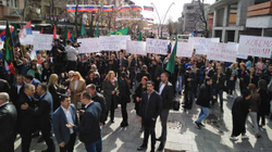 Serbët protestuan në Mitrovicën veriore kundër “grabitjes së Trepçës nga Prishtina”