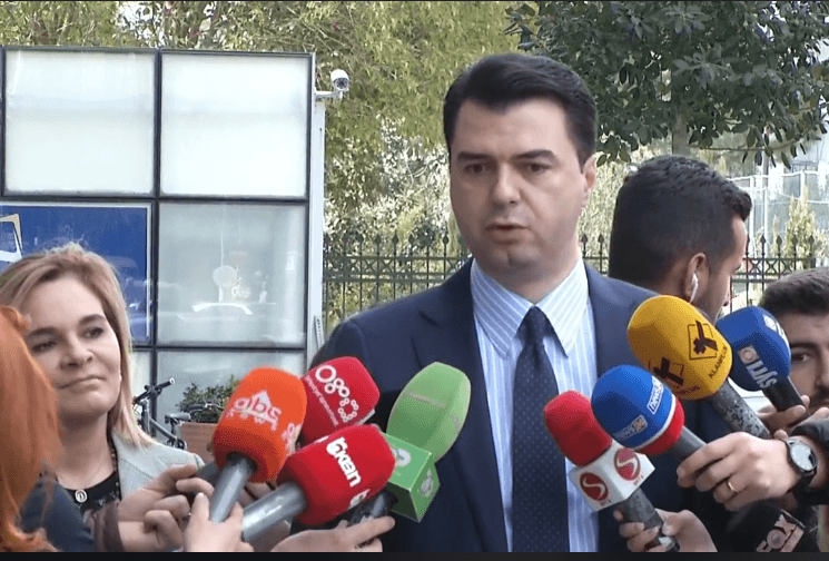 Sipas Bashës, Rama po e shkatërron reformën në drejtësi që ta mbrojë veten