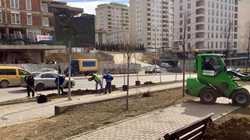 Komuna e Prishtinës blen dy herë më shumë drunj sesa Shkupi për të luftuar ndotjen e ajrit
