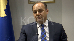 Hoxhaj paralajmëron ulje të ministrive në Qeveri