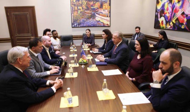 Pacolli fton biznesmenët amerikanë të investojnë në Kosovë