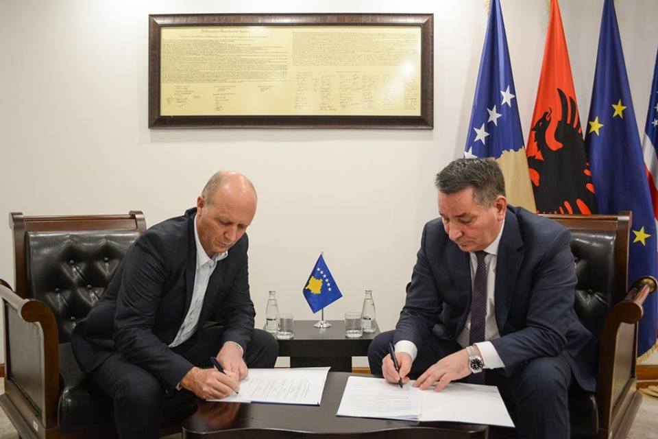 Ndahen 705 mijë euro për investime në infrastrukturë në Kaçanik