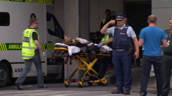 Sulmuesi i xhamive në Zelandën e Re ngarkohet me 50 akuza për vrasje