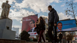 Pendarovski në epërsi në anketa, Reka në vendin e tretë