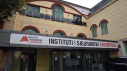 Shqipëri, nga nesër pensionet rriten 2.8%