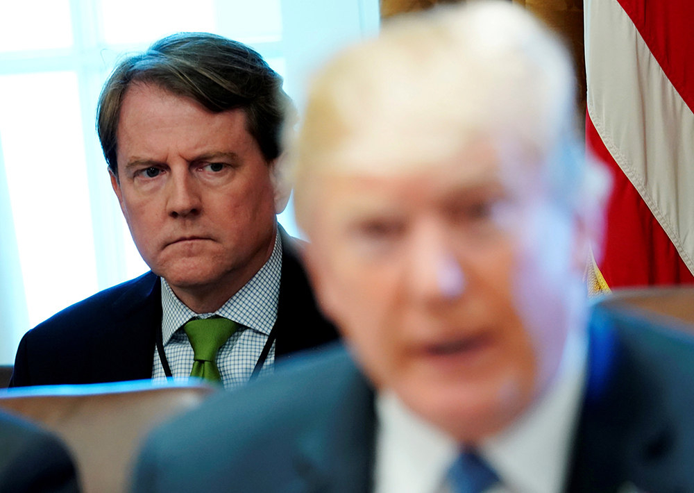 Trumpi nuk e lejon ish-këshilltarin e tij të dëshmojë në Kongres