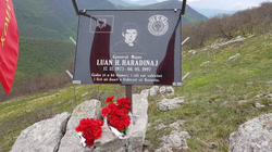 Vendoset pllaka përkujtimore në vendin e rënies së gjeneralit Luan Haradinaj