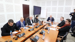 Deputetët pajtohen që Kuvendi të konstatojë që Serbia ka kryer gjenocid në Kosovë