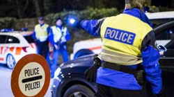 Trafikonin heroinë në Zvicër, pranga 14 shqiptarëve