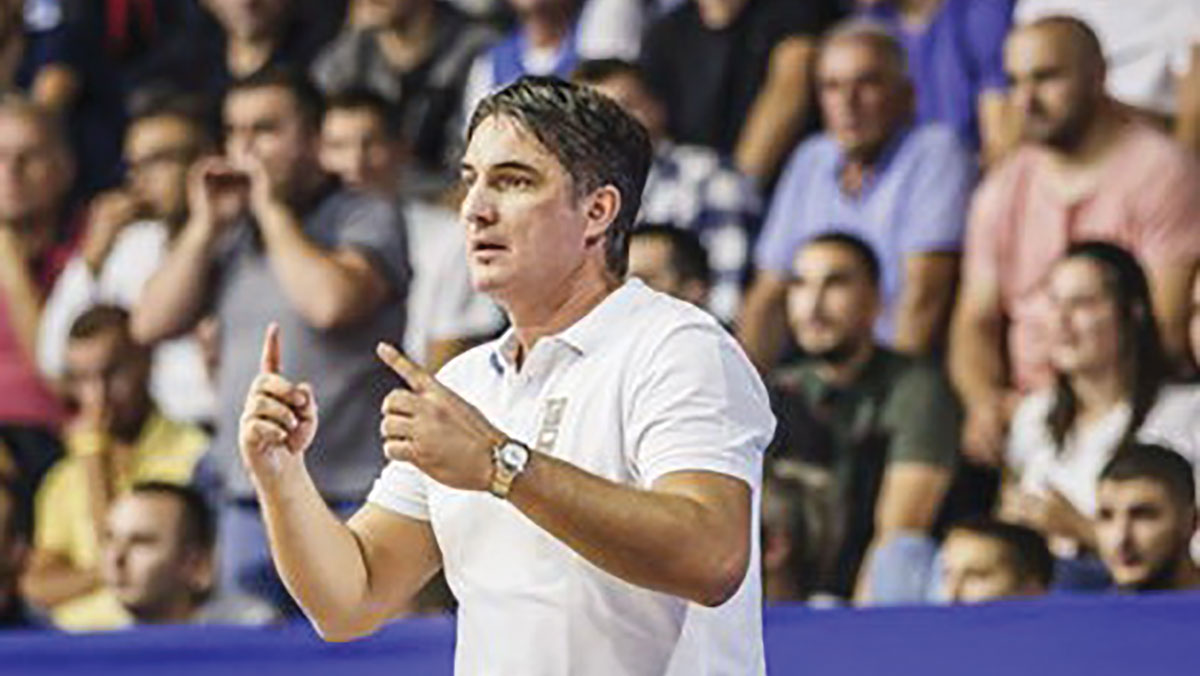 Tifozët zgjedhin Mullaomeroviqin trajner të vitit në FIBA Europe Cup