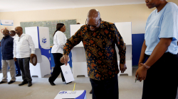 Ashtu siç pritej, zgjedhjet në Afrikën e Jugut i fitoi partia në pushtet