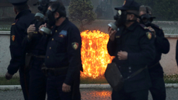 SHBA-ja dënon dhunën në protestën në Tiranë: Thelbësisht jodemokratike dhe duhet të ndalojë