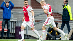 Ajaxi siguron titullin e kampionit të Holandës
