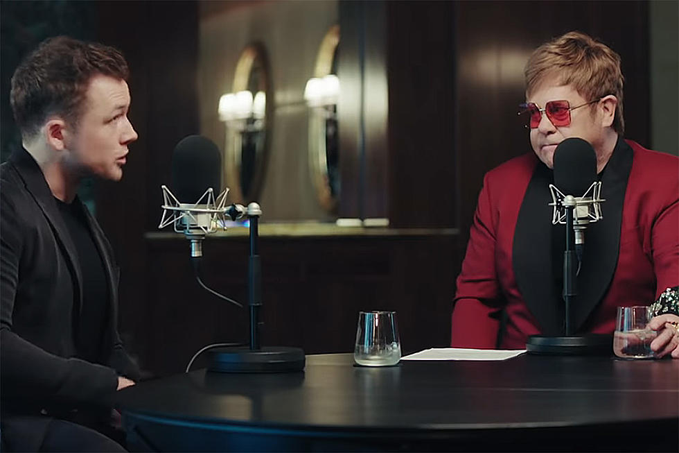 Elton John sugjeron që Taron Egerton të regjistrojë një cover album