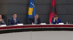 Qershori afati i fundit për zbatimin e marrëveshjeve të nënshkruara nga dy Qeveritë në Pejë