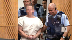 Sulmuesi në xhamitë në Zelandë të Re akuzohet për terrorizëm